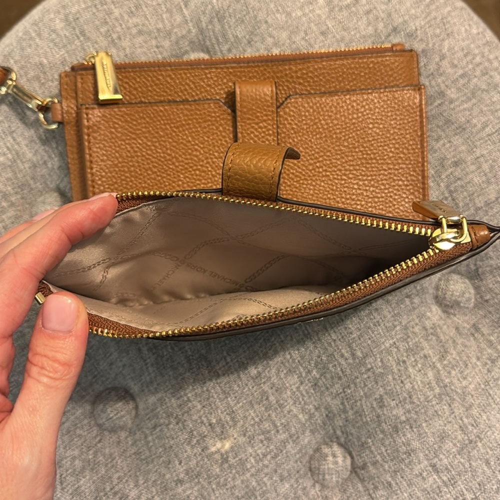 Michael Kors Adele Leather Smartphone Wallet - image 4